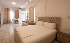 Blue Mare Apartments